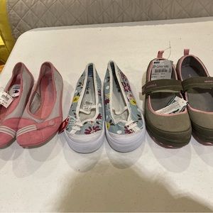 girls shoes size 5 - 6.5 Merrell, American eagle, Champion